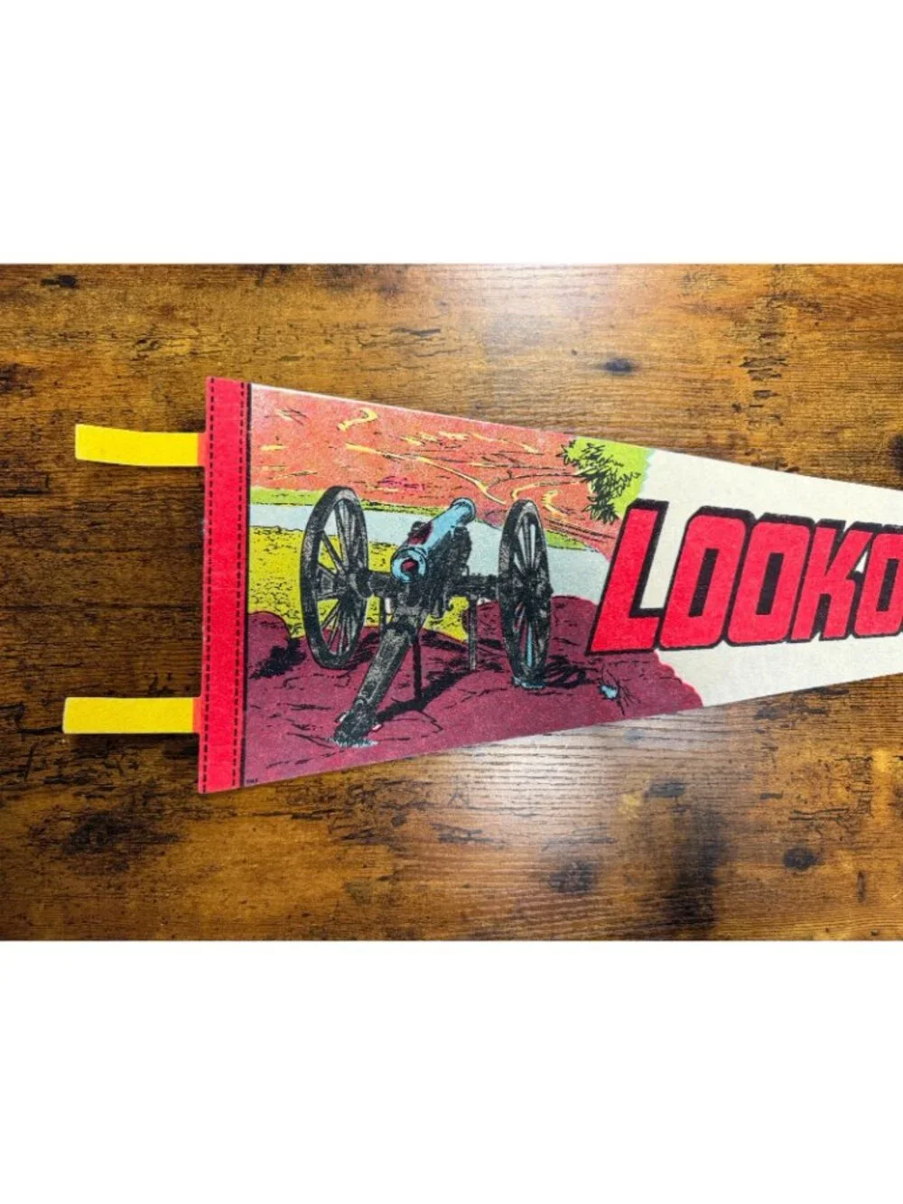 Vintage Lookout Mountain, Tennessee pennant